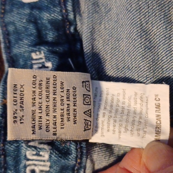 AMERICAN RAG, WOMENS, HIGH RISE MOM SHORTS, SIZE 11/30 - Picture 5 of 6